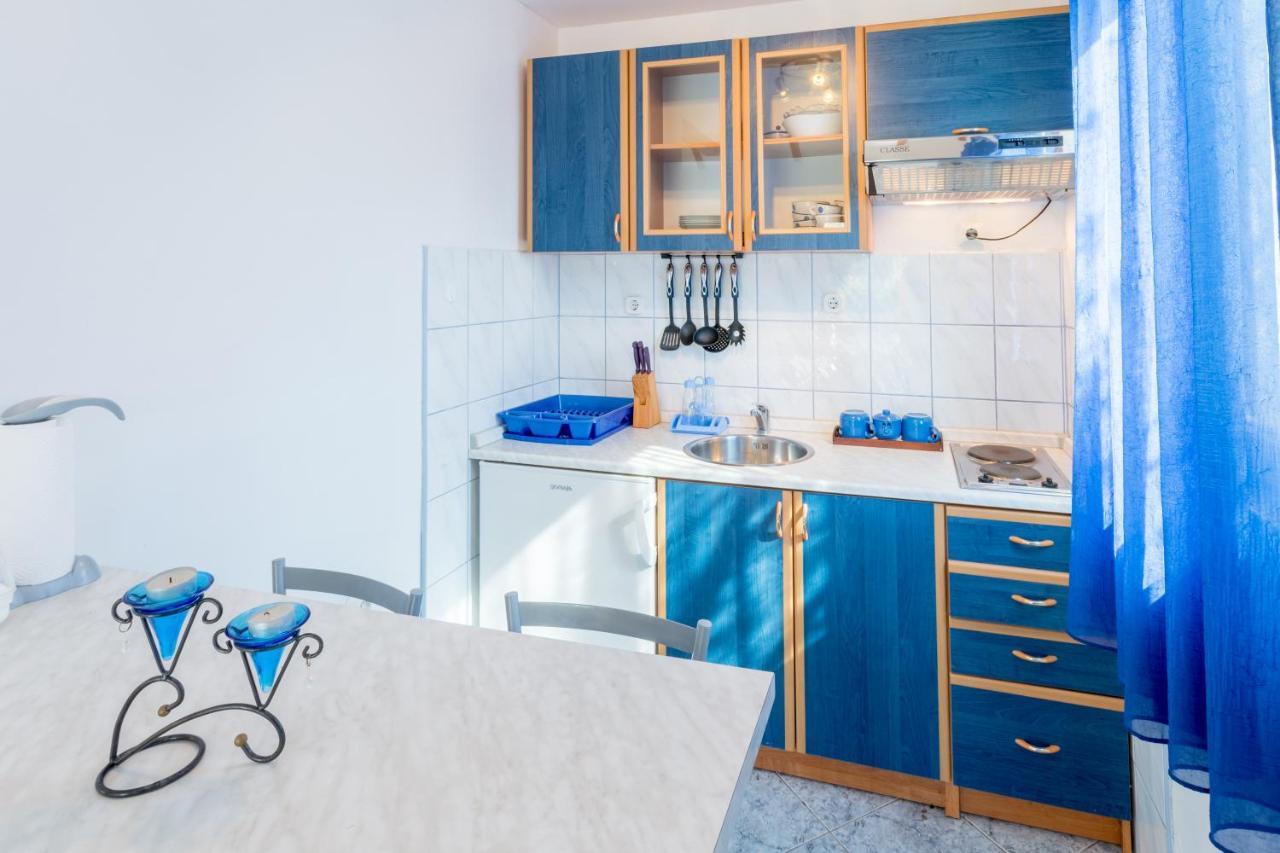 Vacation House Milka Милна Экстерьер фото