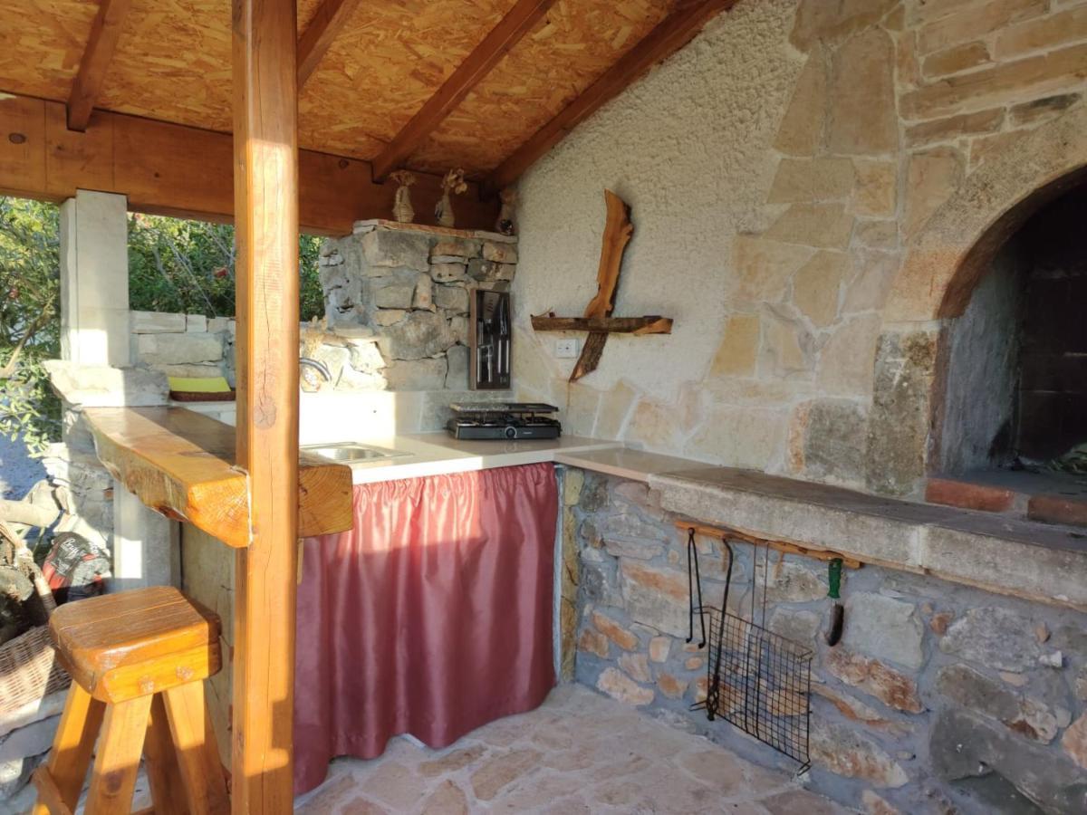 Vacation House Milka Милна Экстерьер фото