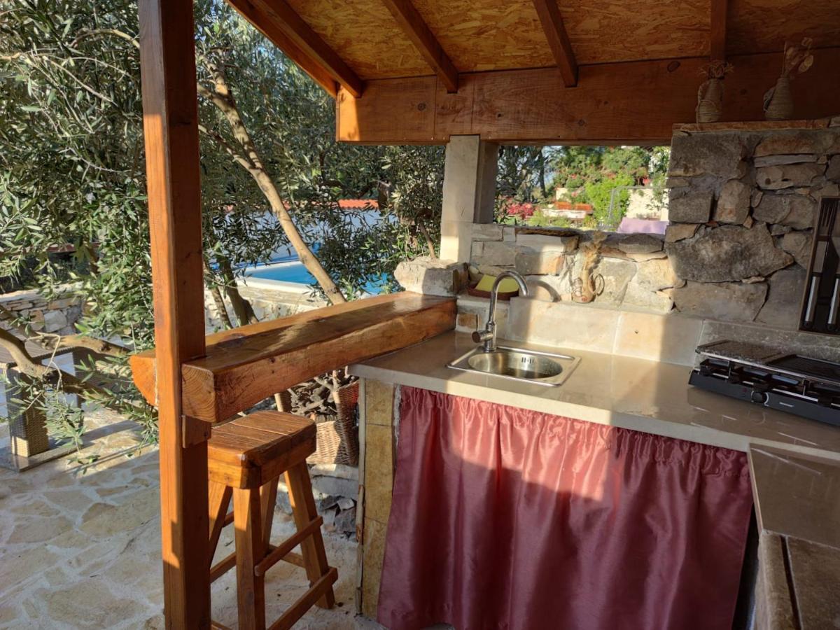 Vacation House Milka Милна Экстерьер фото
